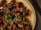 Crispy beef with honey and chilli *